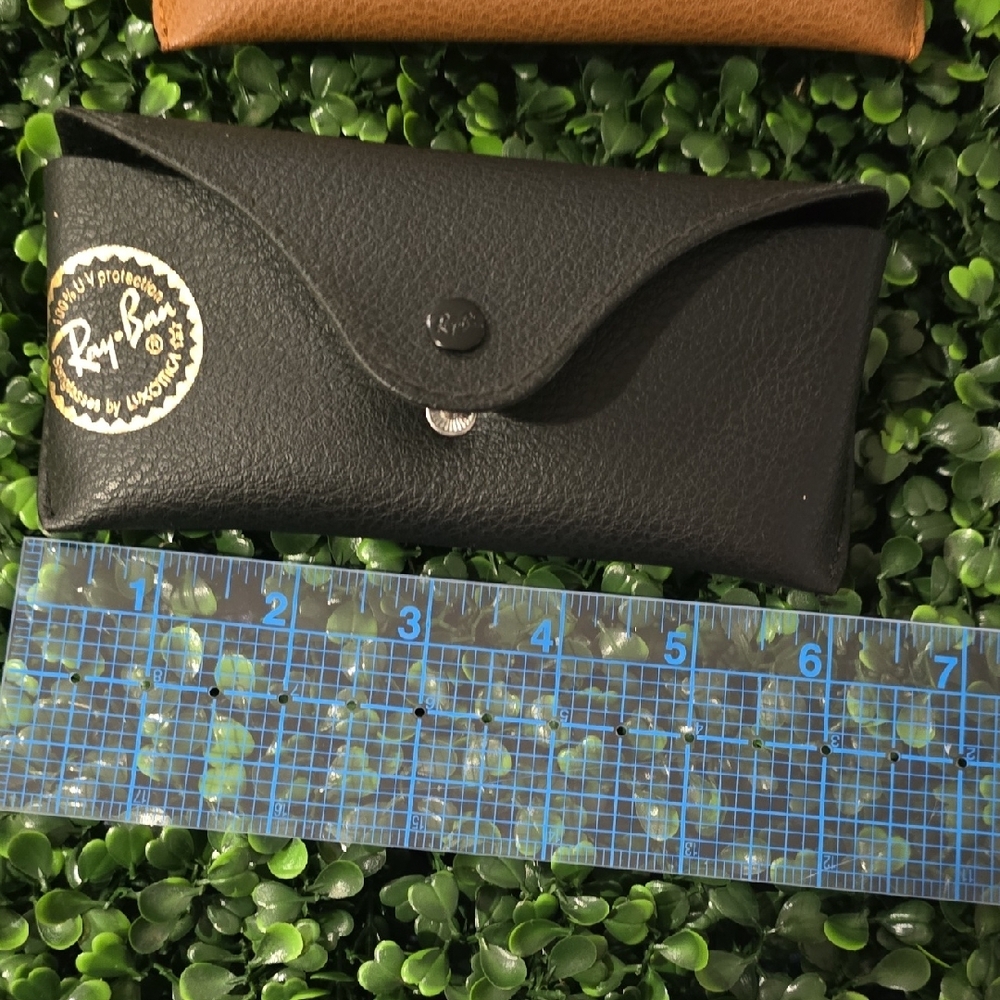 Ray-Ban Black and Tan Leather Cases - Picture 5 of 6